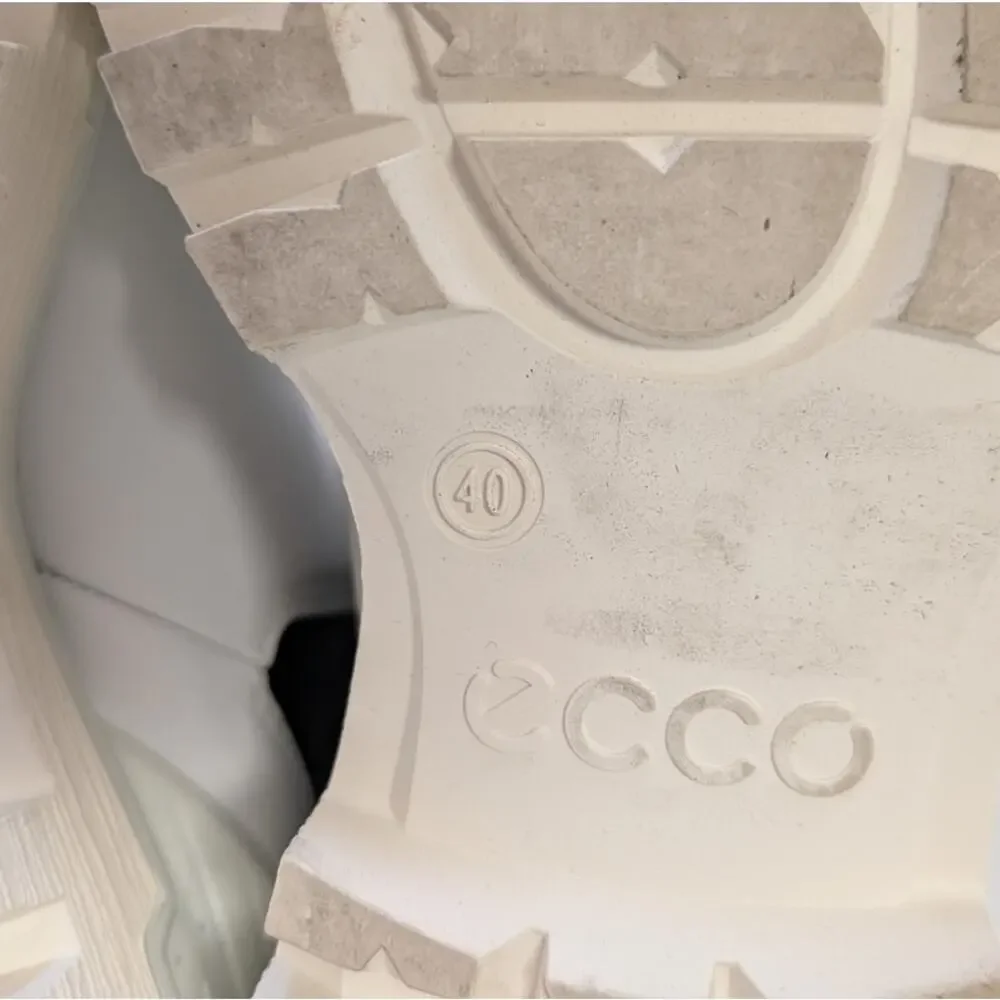 Ecco Tredtray W Leather Ankle Boots Womens EU40/US9-9.5 Ecru/Gray/White